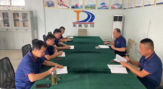 提倡《节能降耗，开源节流》